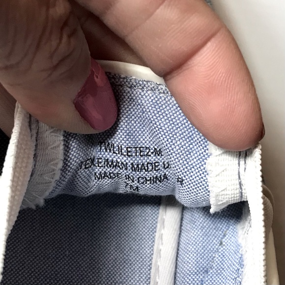 Tommy Hilfiger Slip on Sneaker - Picture 9 of 11